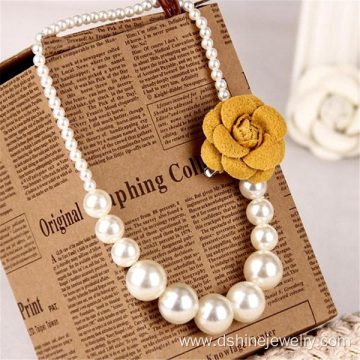 White Simple Flower Imitation Pearl Necklace For Children